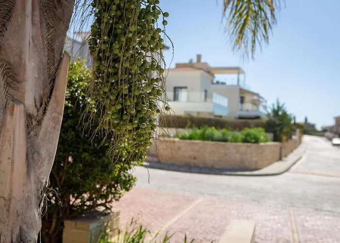 Townhouse Flower - 2br Coastal Retreat Near Coralia *