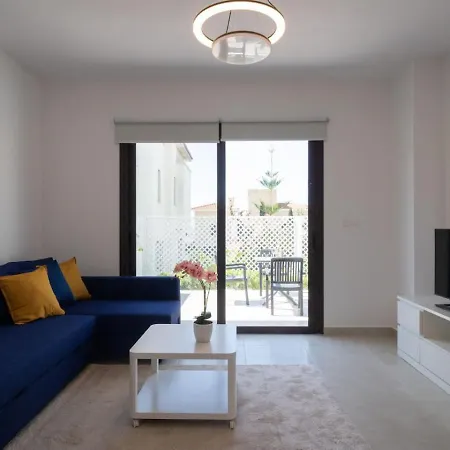 Two Bedroom Townhouse Flower