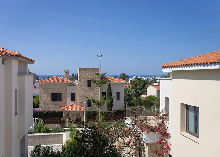 Casa vacanze Townhouse Flower - 2br Coastal Retreat Near Coralia